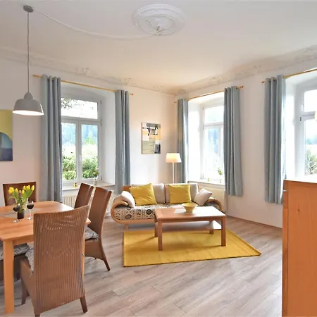 Villa Pretty With Terrace Near Borstendorf Grunhainichen