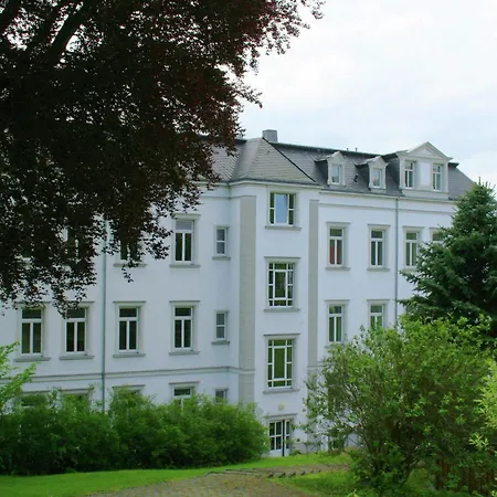 Willa Pretty With Terrace Near Borstendorf *